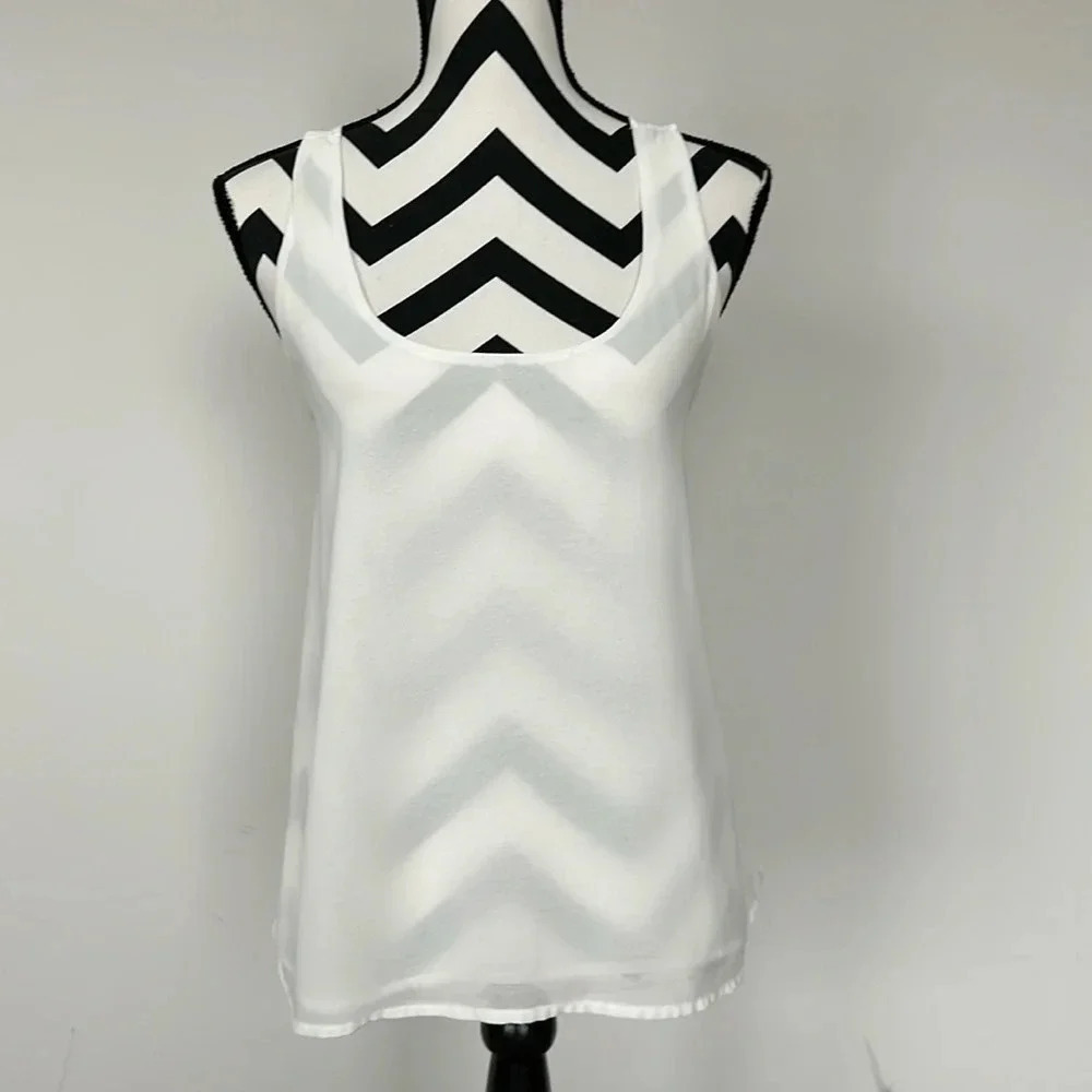 Style Loft White Tank Sz S‎